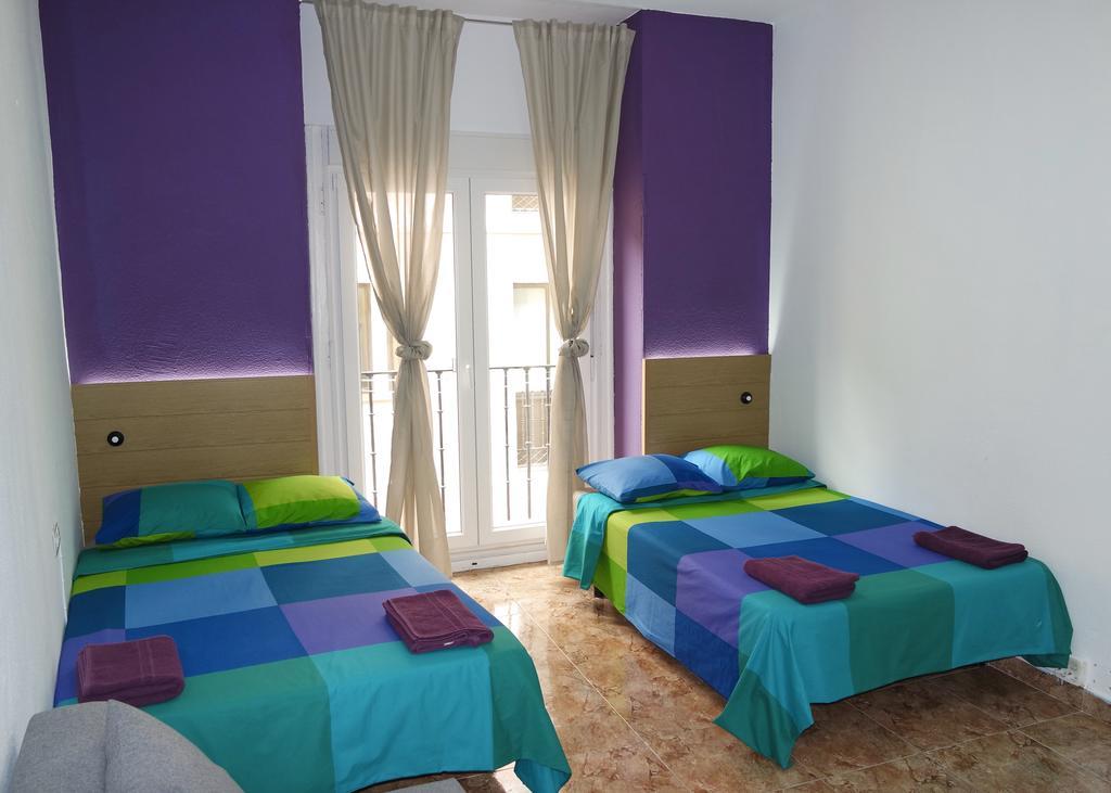 מדריד Netherlands Apartments מראה חיצוני תמונה